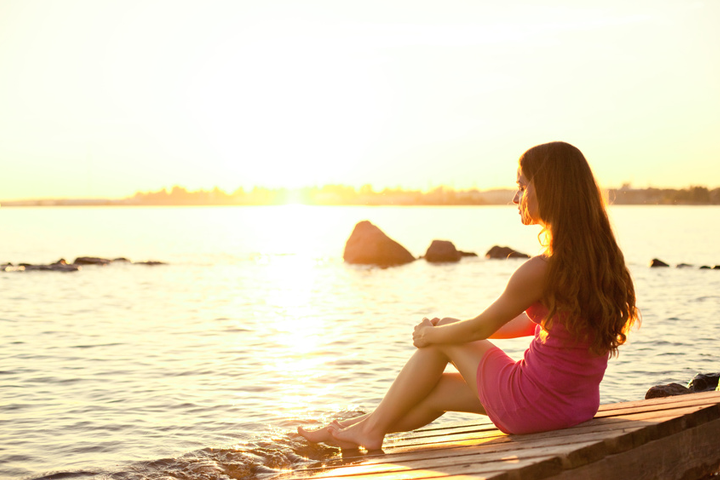 ¿El agua de mar y el sol son buenos para la piel?